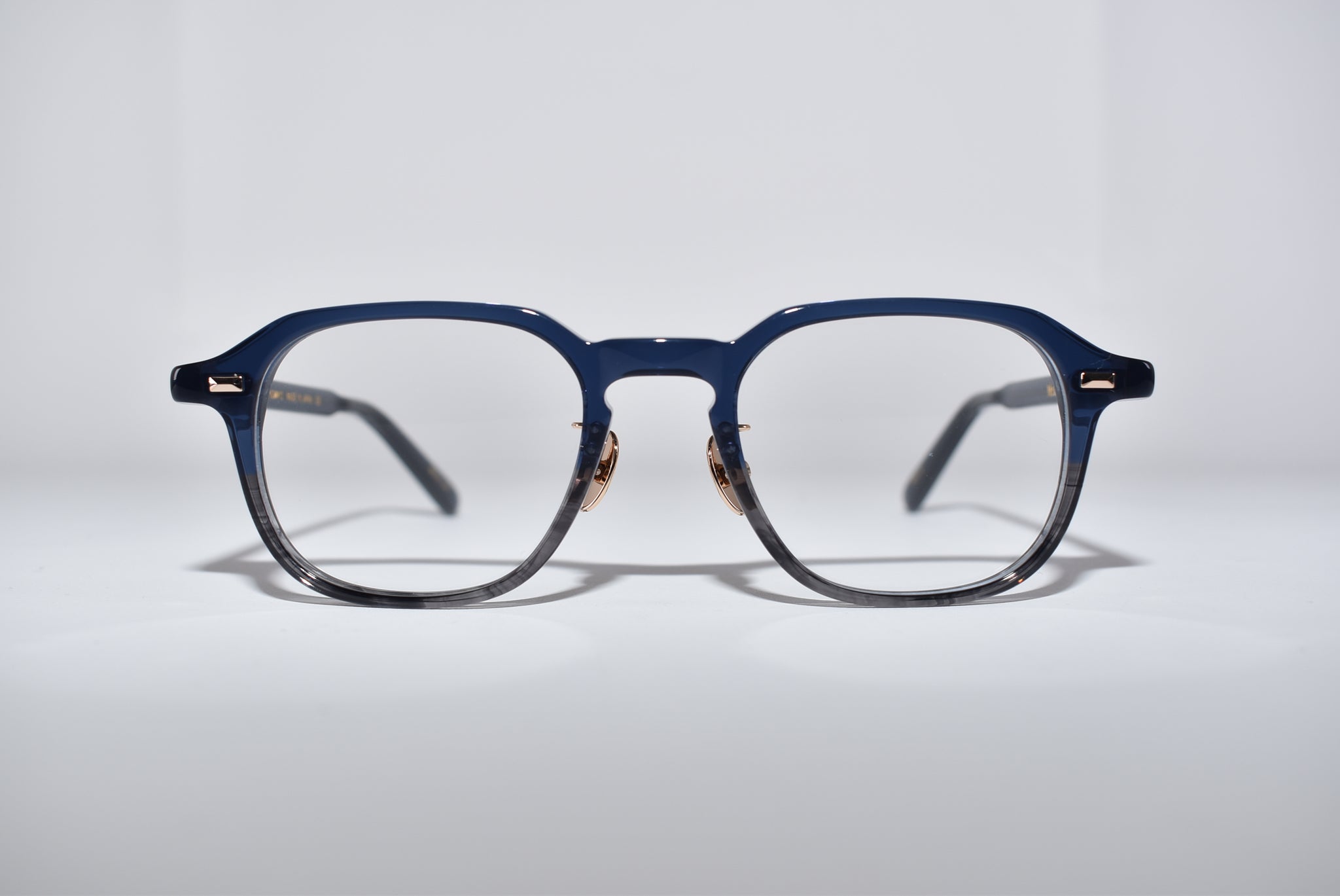 MR.GENTLEMAN HEMINGWAY Ⅱ D 49 – メガネ 補聴器のイシガミ ～プロ